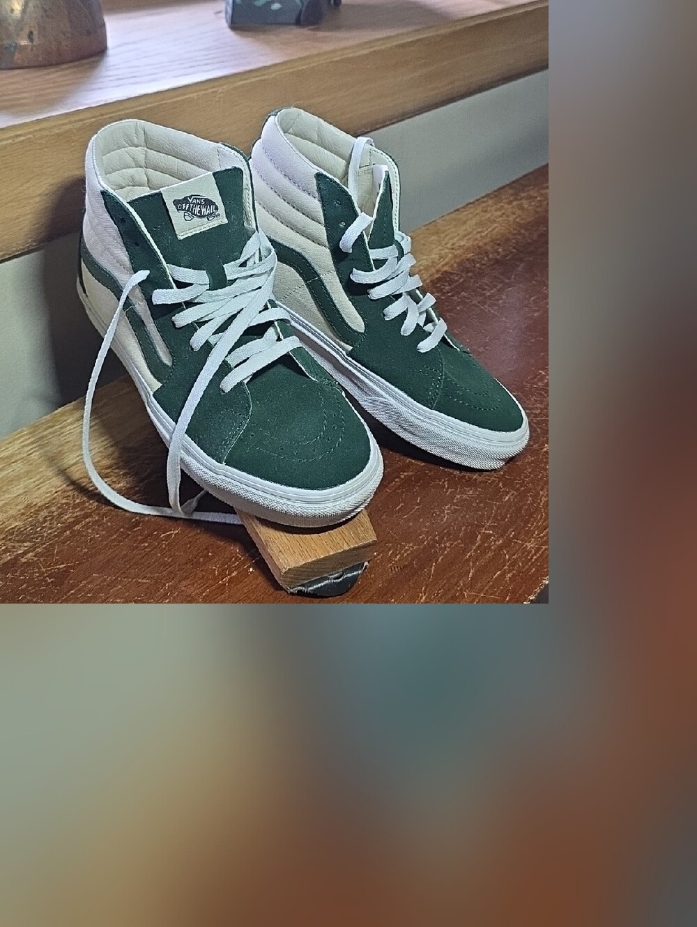 Vans Sk8-Hi Shoe | Green & White | Size 8.5 W/7.0 M | Like New 👟🔥